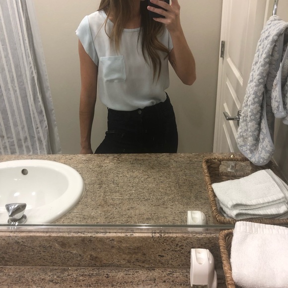 Beautiful blue Joie silk tee - Picture 4 of 4